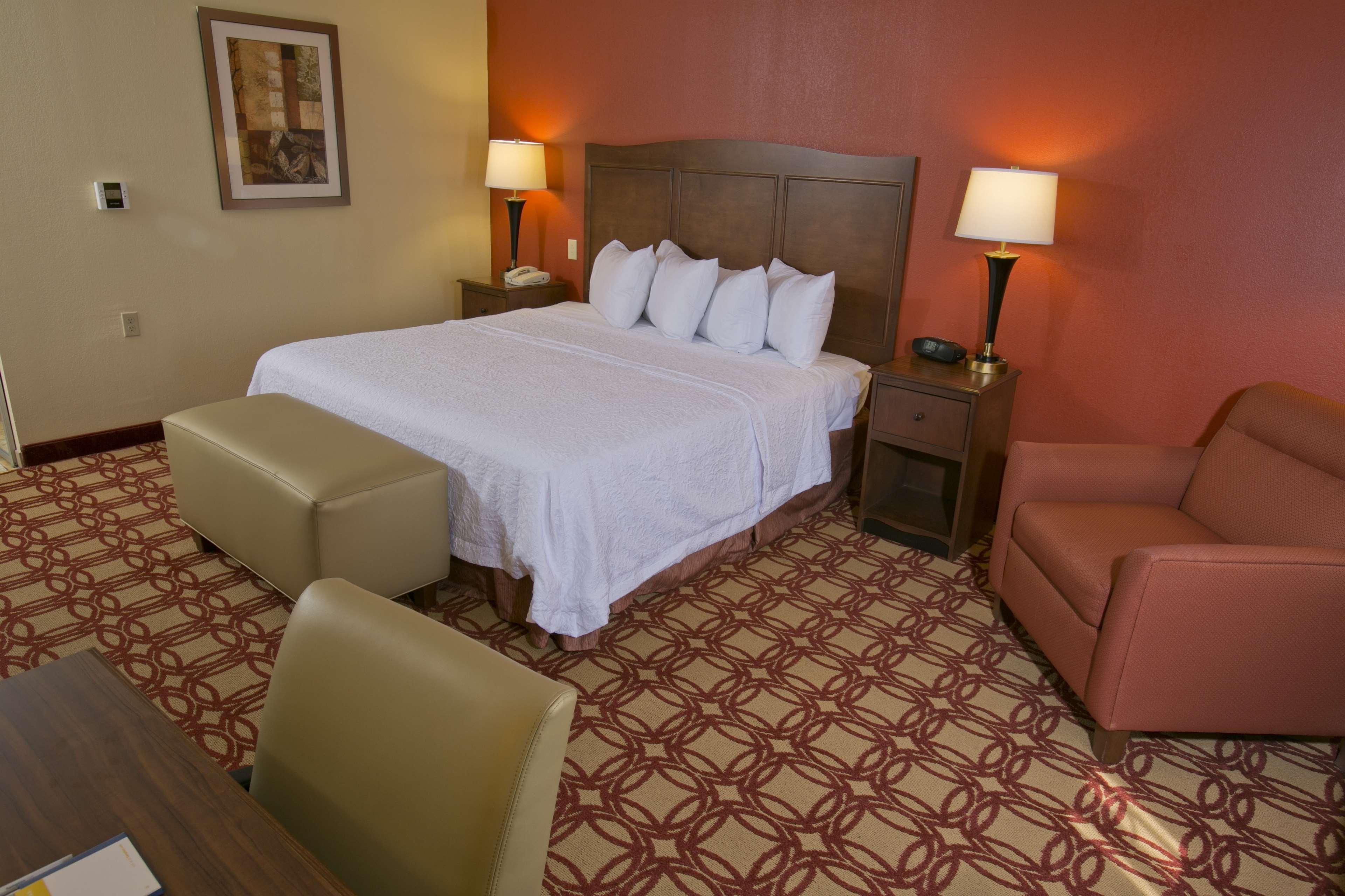 Hotel Hampton & Wiggins